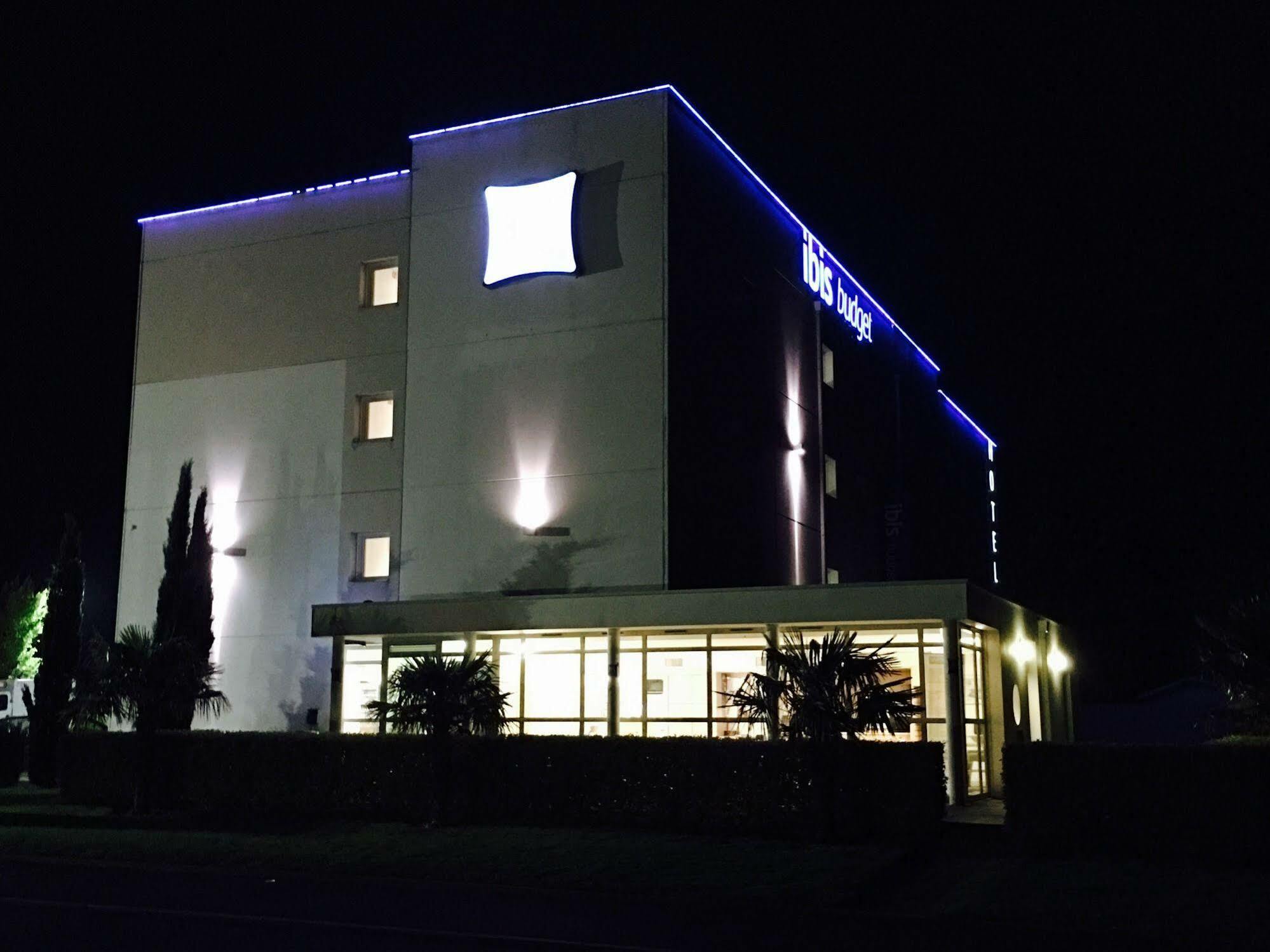 Ibis Budget Ancenis Mesanger Exterior photo